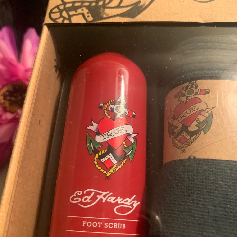 Ed Hardy 3pc Foot Pedicure Set